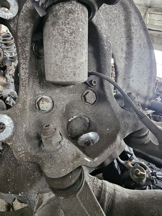 Шенкел с главина бмв е60 bmw e60 шенкели glavina bmw e61 e60