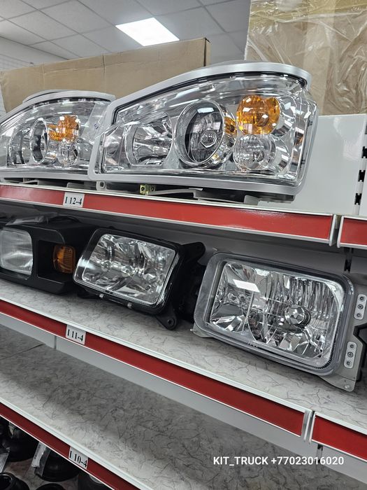 Фара передняя на HOWO