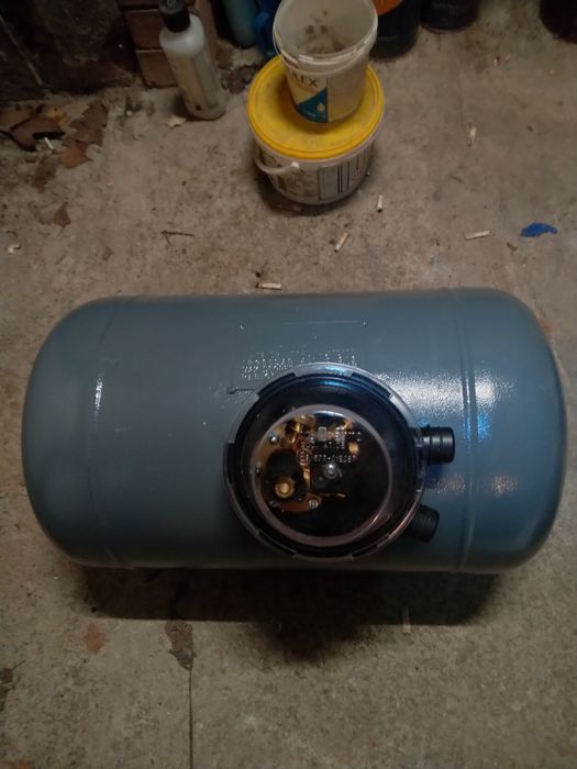 Автогазова бутилка със сонда 40 л