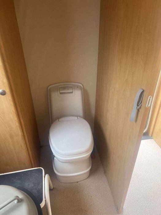 Rulote Anglia cu certificat propriu pe 10 Ani