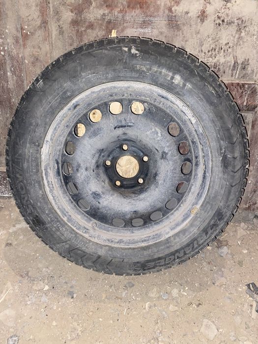 Шины зимние 205.60R16