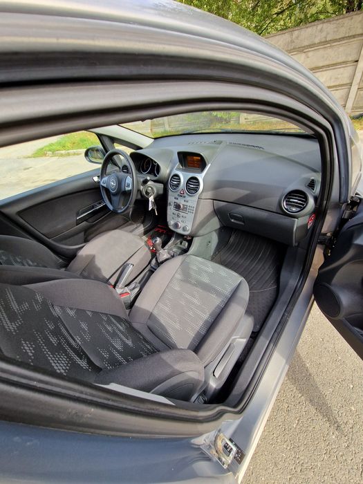 Opel Corsa D Facelift 1,2 An 2013