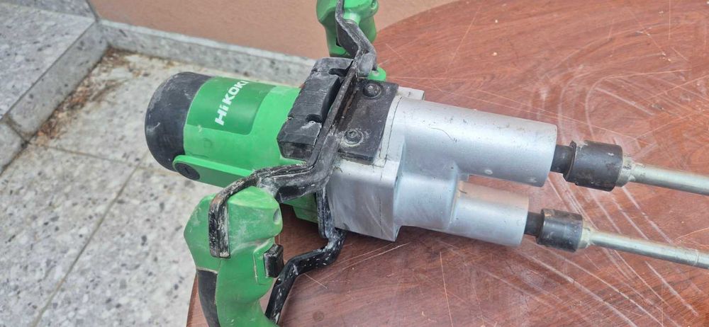 Електрическа бъркалка с плавно регулиране HiKOKI - Hitachi UM22VYST, 1800 W