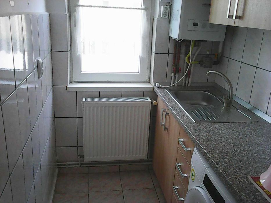 Vand apartament 3 camere in Medias etajul 1