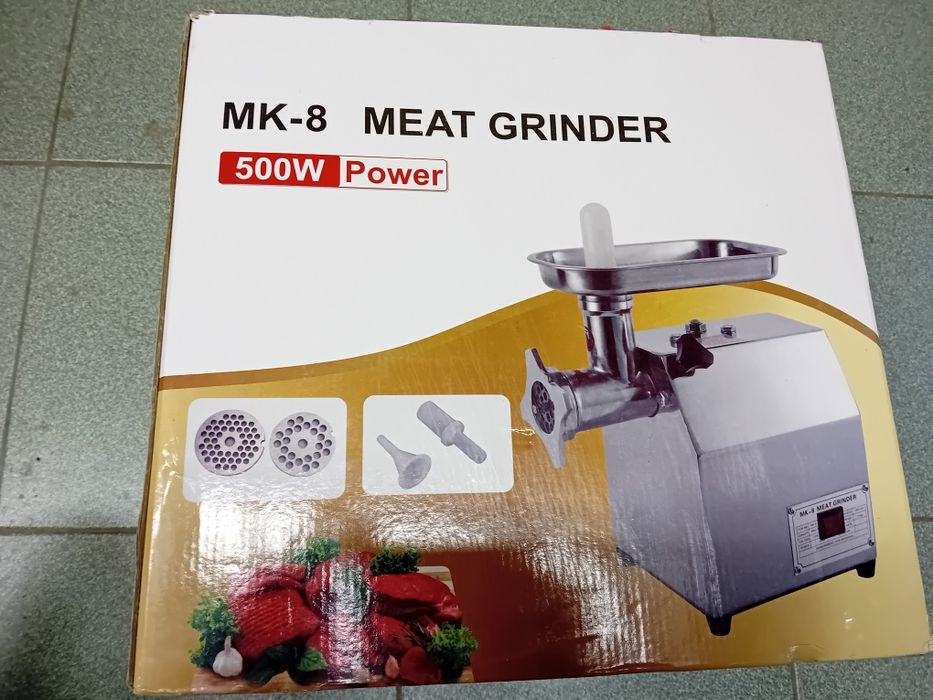 Машина за месо МК-8  500W
