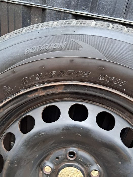 Roti 215/65 r16.