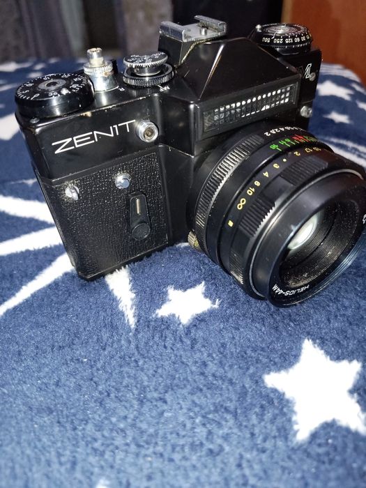Aparat foto Zenit EM