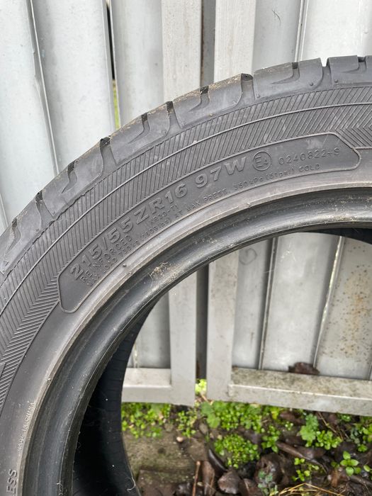 Продавам 4 броя гуми 215/55/16 като 2 са Kenda, 1 Lassa и 1 Accelera!