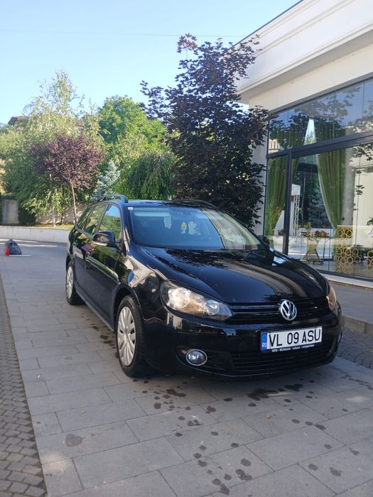 VOLKSWAGEN Golf 2012
