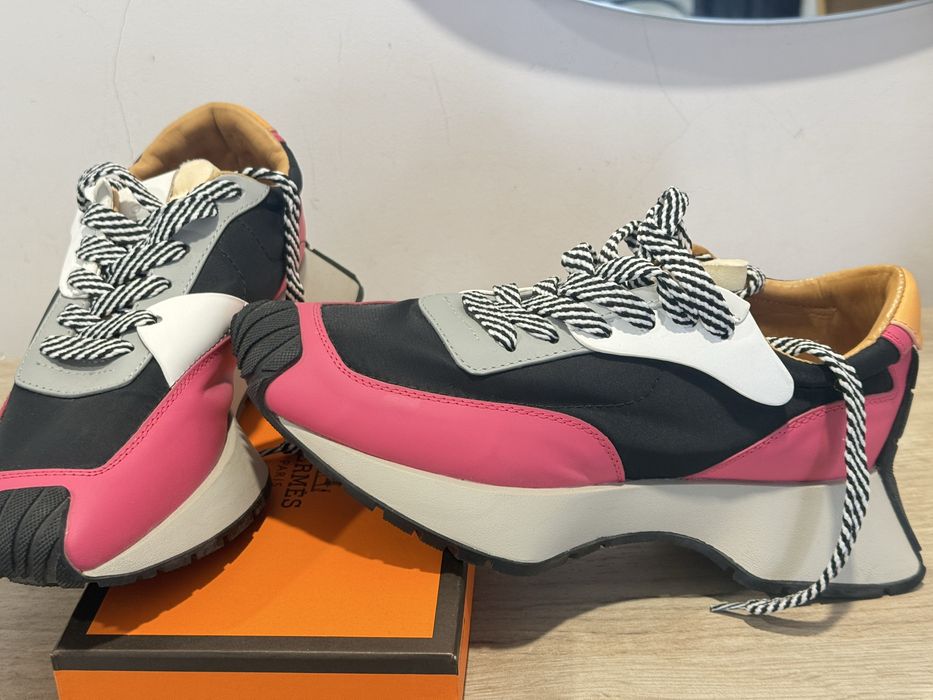 Супер модерени кецове ! Естествена кожа - Чисто нови!