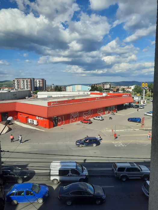 Garsonieră modernă de închiriat Alba Iulia zona cetate,