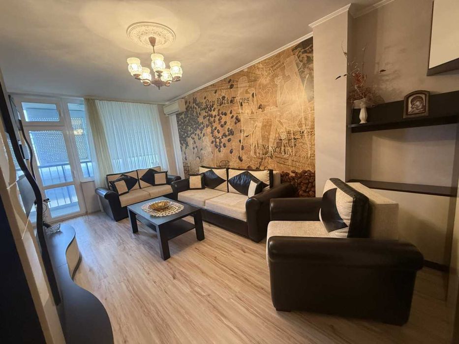Продава се Двустаен апартамент в Пловдив, Каменица 2 - 68 кв.м за 2030 €/кв.м - Снимка #1
