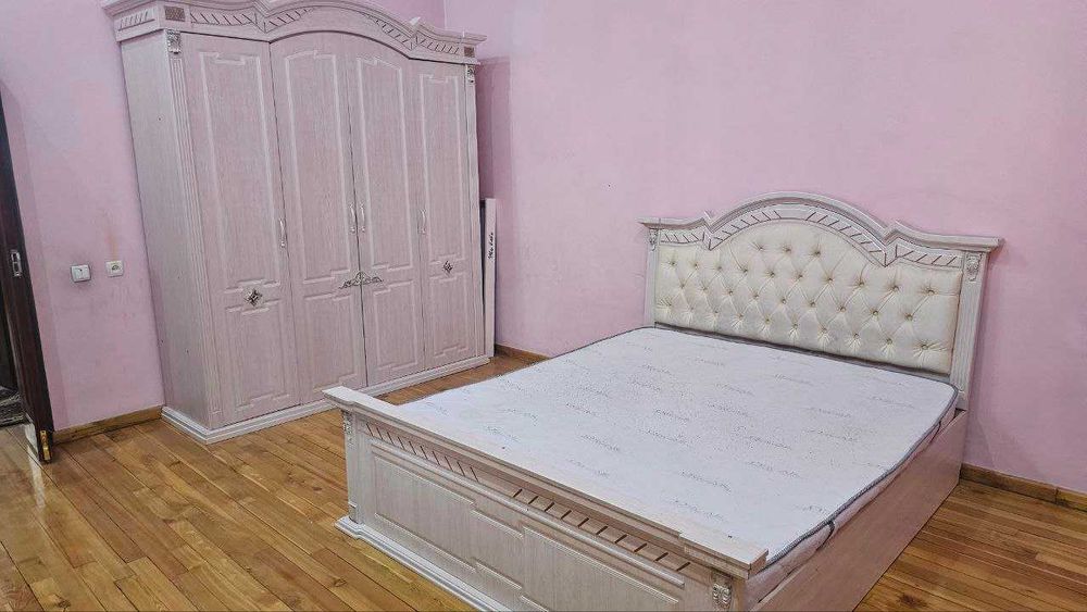 Спальный мебель в комплекте