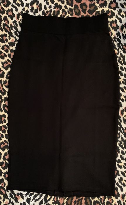 Нова дънкова пола Зара  Нова дамска пола солей