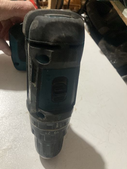 Autofiletanta Makita DHP 482 18v Doar corp cu defect