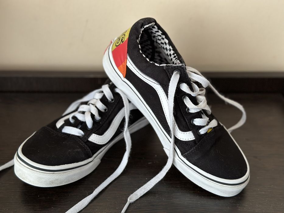 Продаются кеды Vans