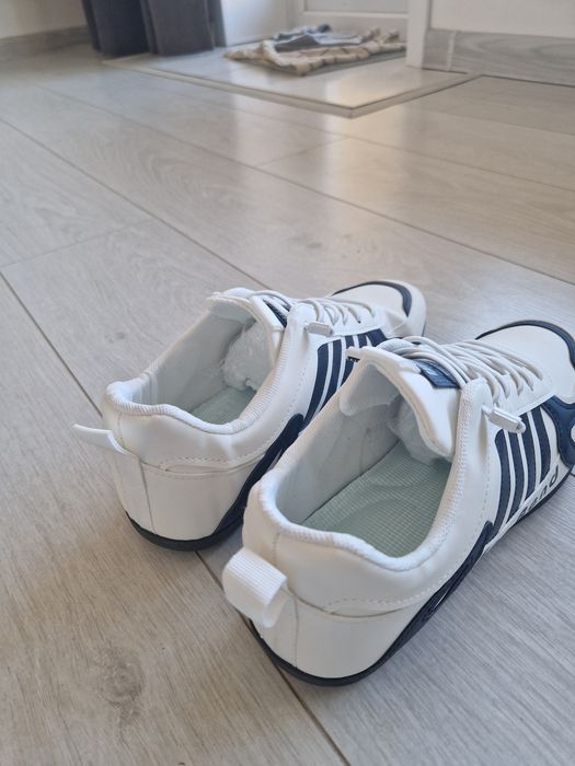 Кроссовки мужские летние