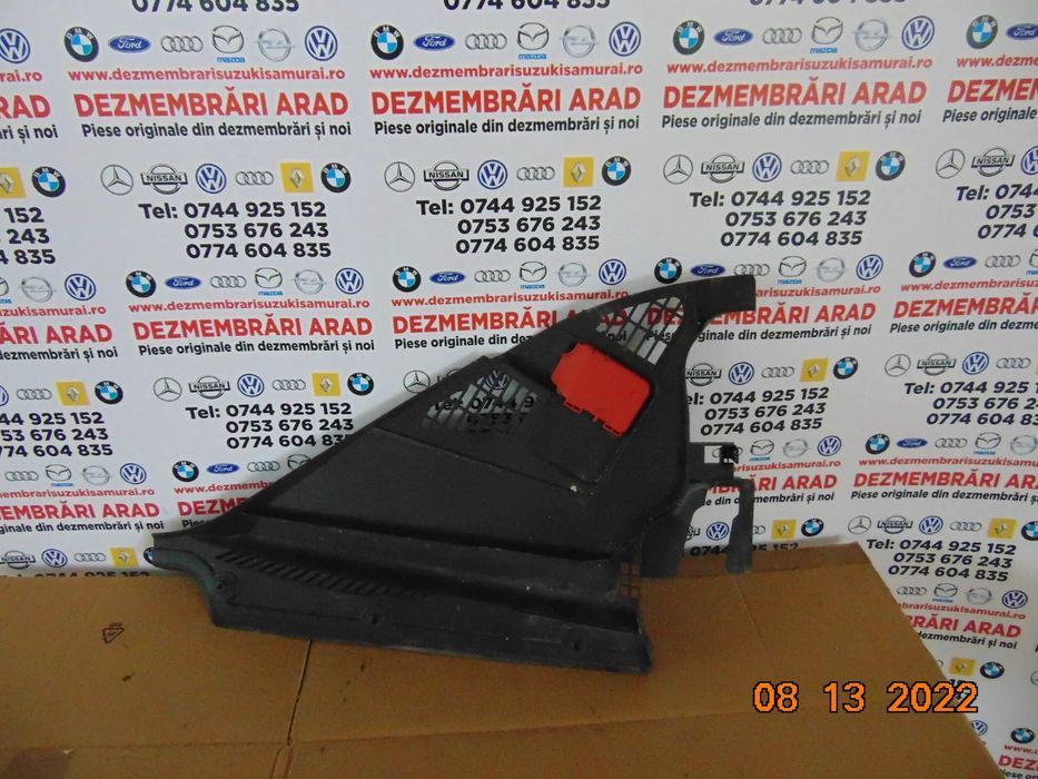 Capac panou capota stergatoare grila Bmw F20 F21 F22 F23 an 2012-2019 capace stanga dreapta