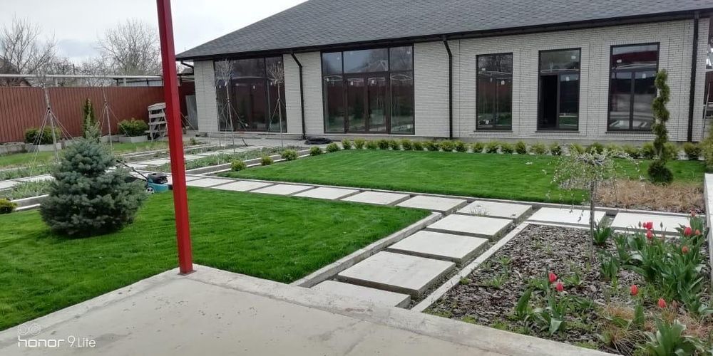 Рулонный газон доставка и укладка за один день