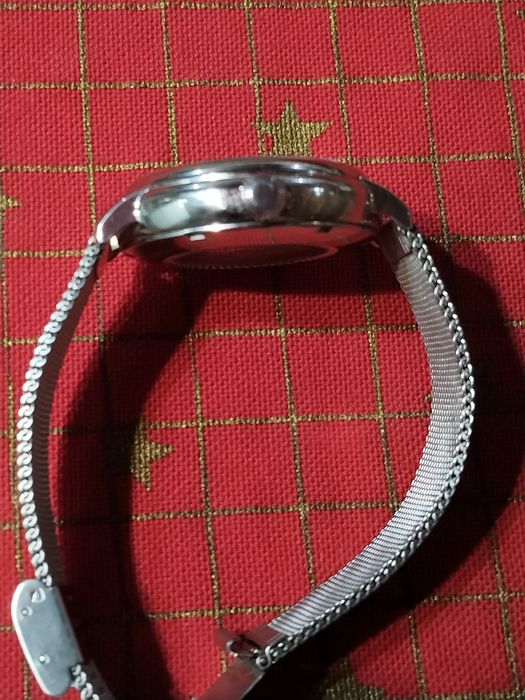 Продам часы  Orient