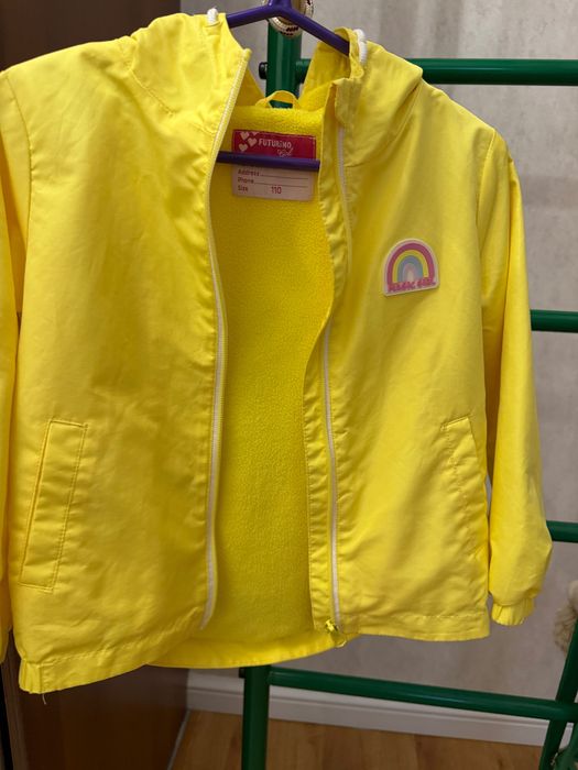 Продам детские вещи