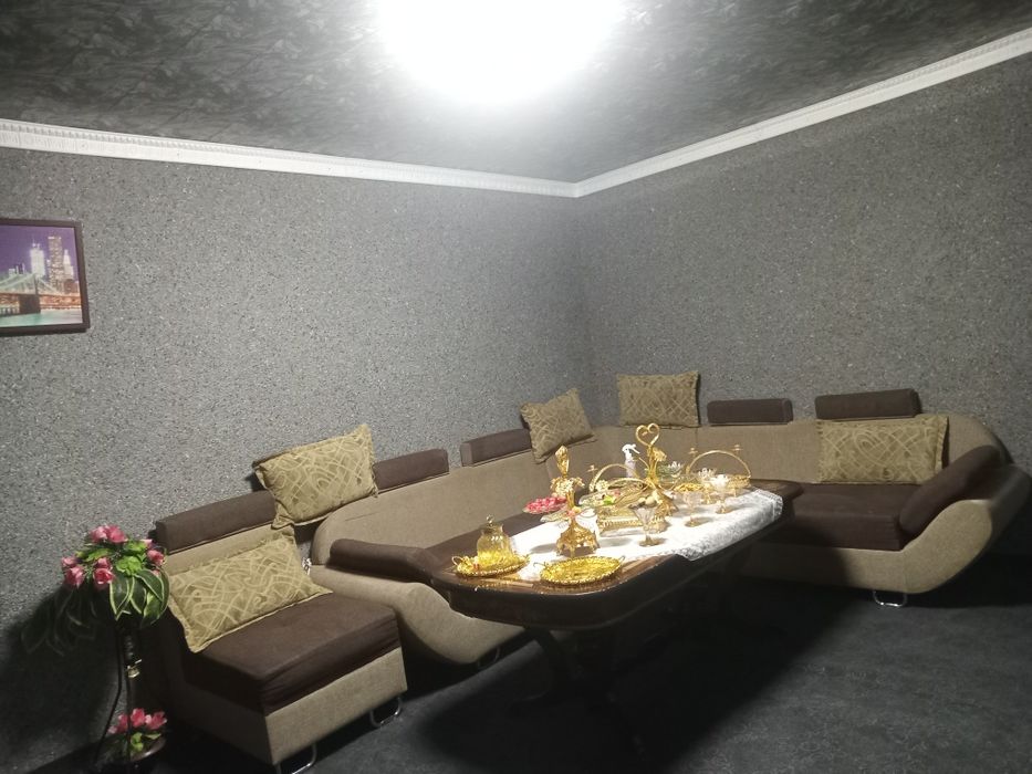 Уголок сотилади холати яхши