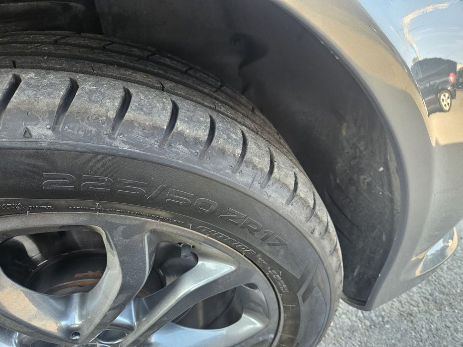 Anvelope vară NOI 4 buc Nokian 225/50 ZR17 98Y