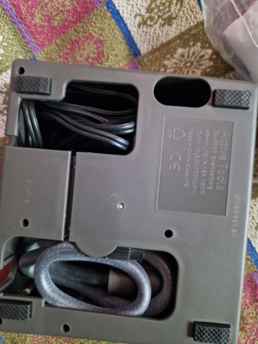 Оригинален Компресор 180W Ауди Фолксваген Сеат Шкода Помпене Гуми