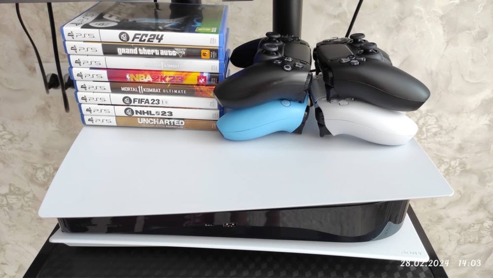 Ps5 в хорошем состояний