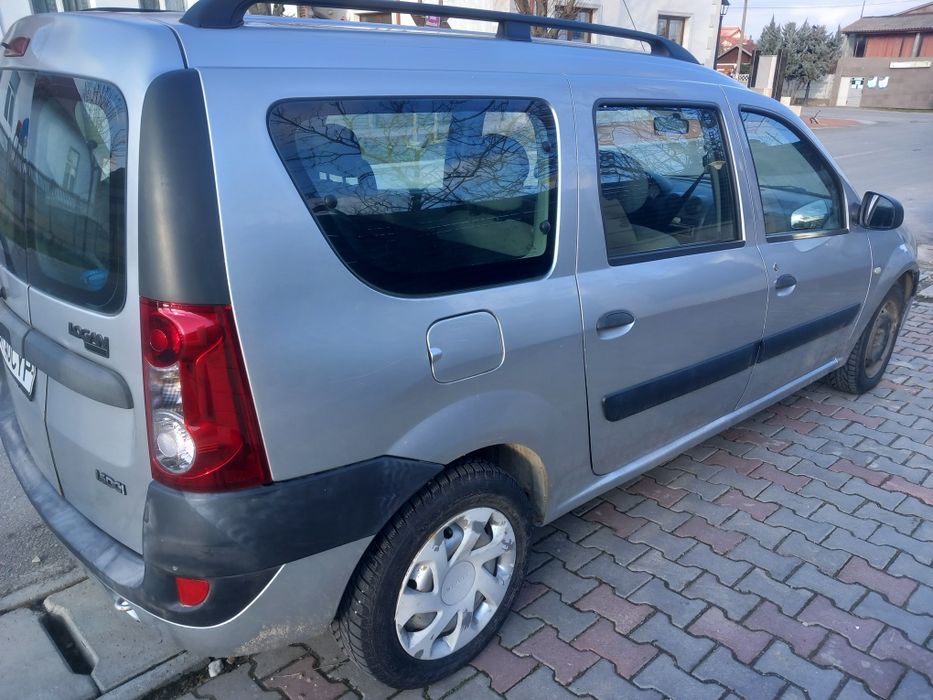 Dacia Logan 7 locuri