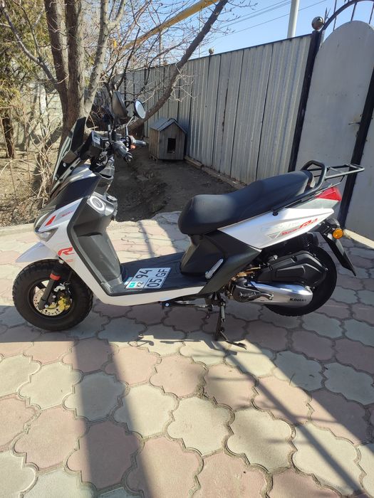 Скутер (Kavaki Bws R2 )