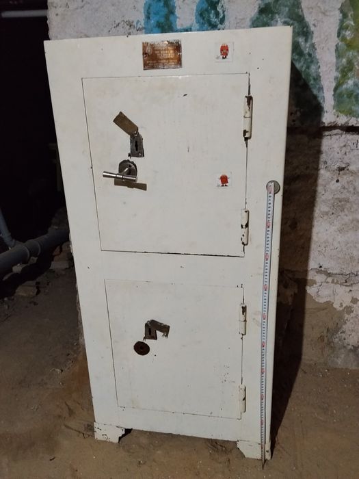 Три сейфа СССР продам