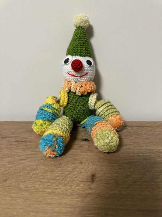 Уникални ръчно плетени плюшени играчки