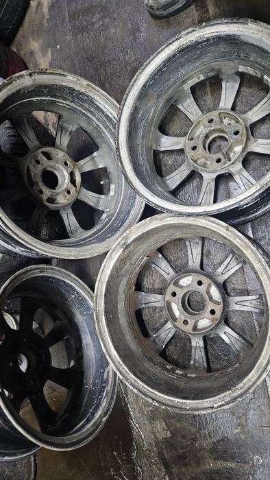 Продам диски титан 14 размер