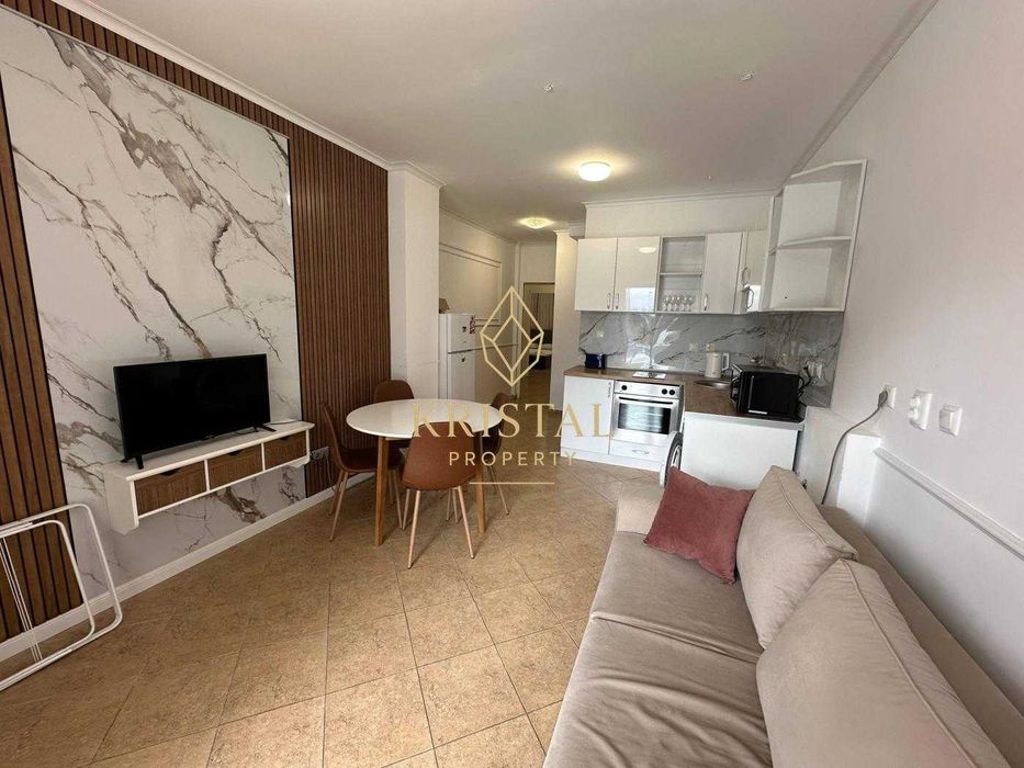 Продава се Тристаен апартамент в Свети Влас - 120 кв.м за 1000 €/кв.м - Снимка #1