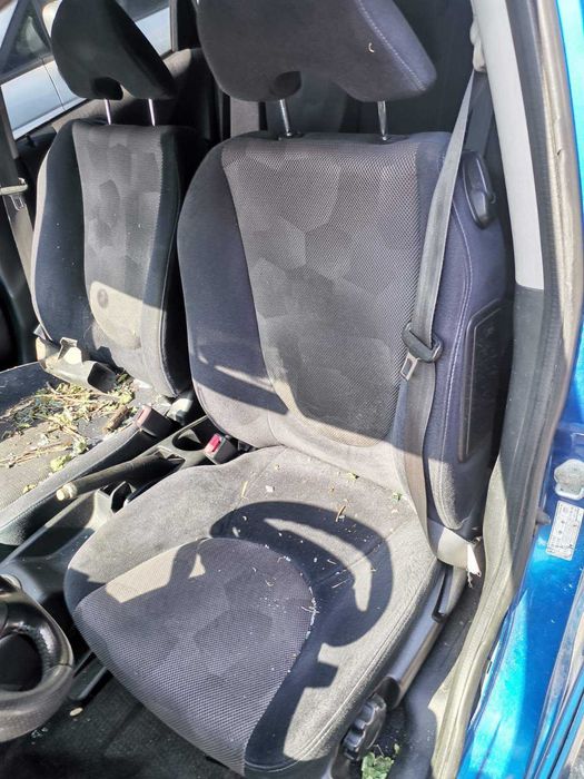 Хонда джаз 1.3i / 1.4i / Honda Jazz 1.3i на части