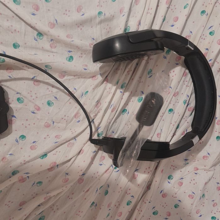 Casti gaming ps cu volum și  microfon