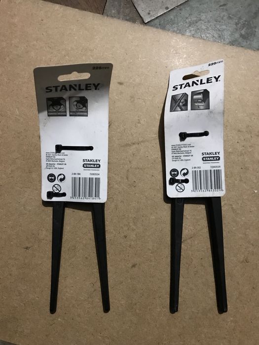 Clesti cuie Stanley 220 si 225mm Noi Anglia