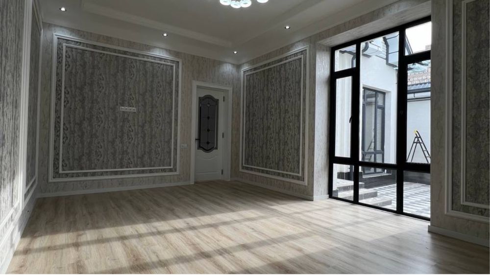 Xasanboyda 2 sotik uchaska remontlari bilan