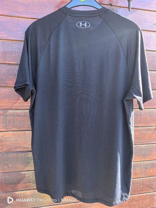 Мъжка черна тениска Under armour М размер