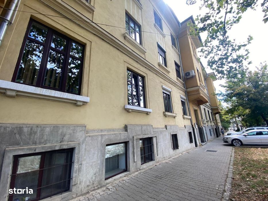 Apartament cu 3 dormitoare, ultracentral, Str. Republicii — fotografia 1