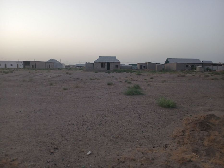 Yer sotiladi kelishilgan narxda