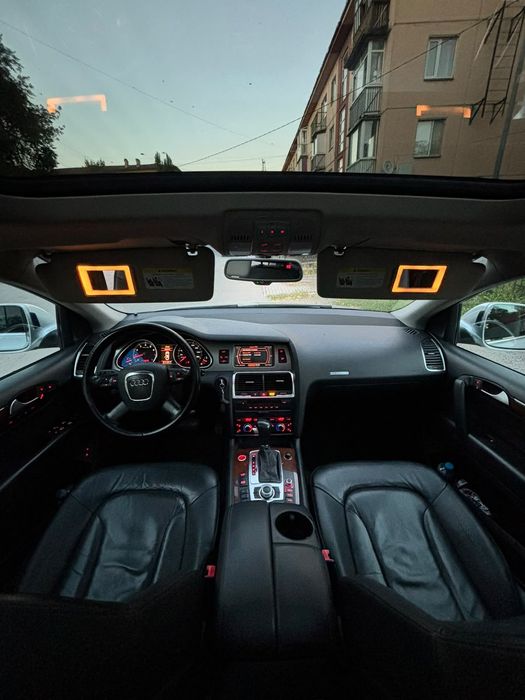 Ауди Q7 3.6 quattro