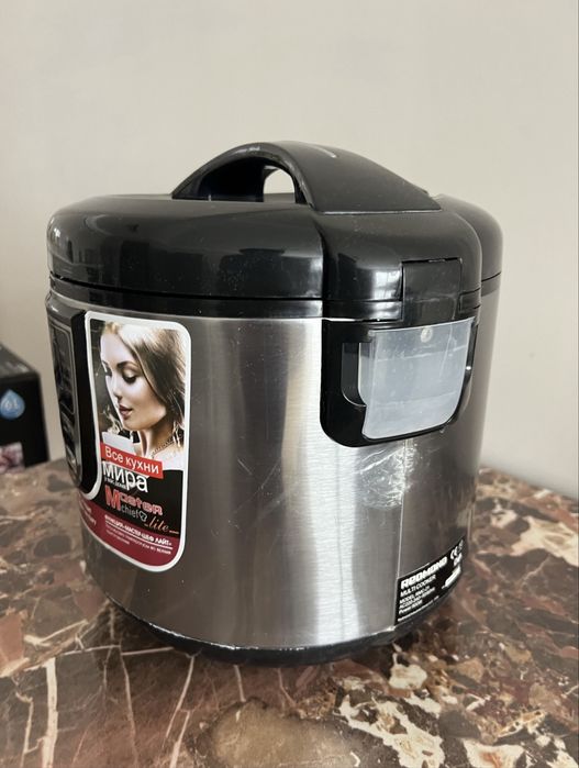 Мультиварка Redmond