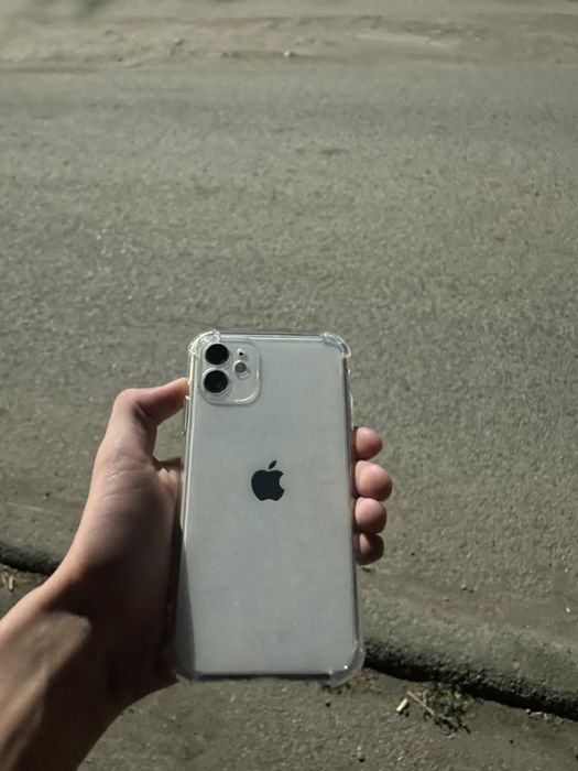 Iphone 11 в хорошем состоянии