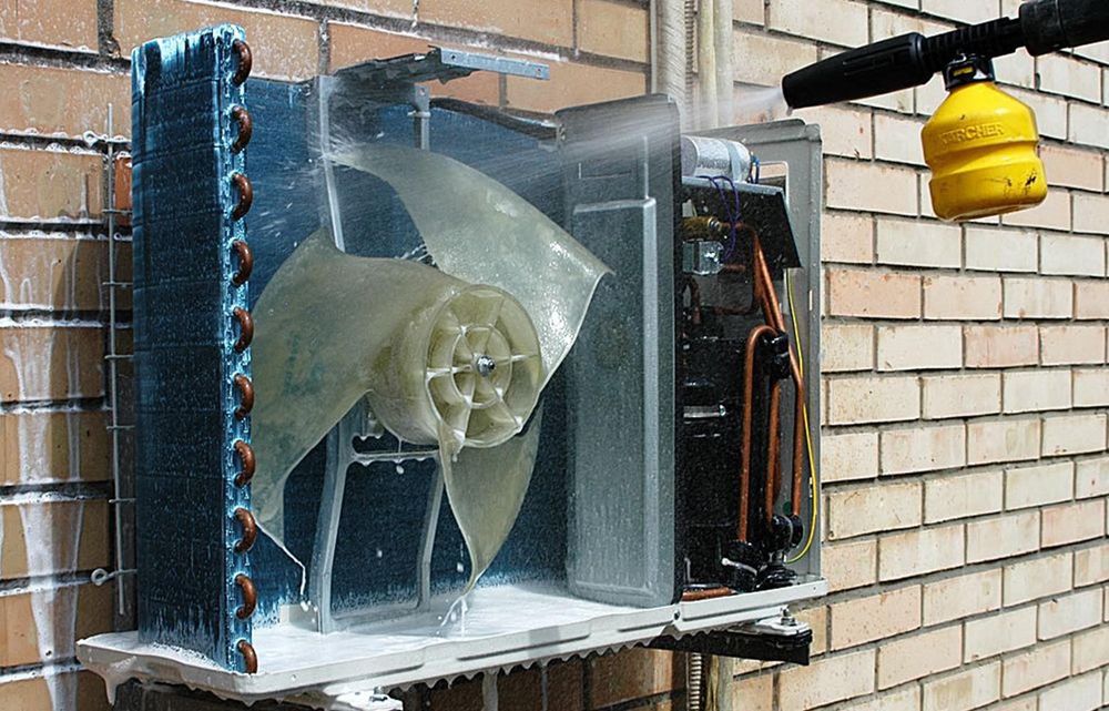 Чистка и ремонт кондиционеров