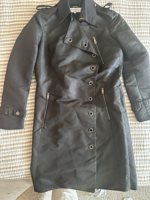 Тренч в отличном состоянии