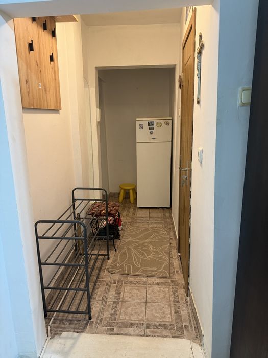 Vand apartament cu 2 camere ,et 4 , sagului, comision 0, fara agentie