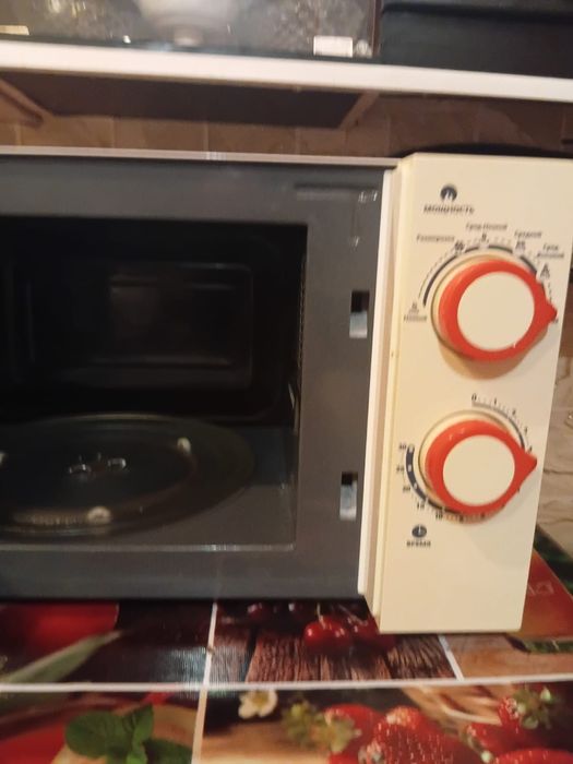 Продам микроволновку