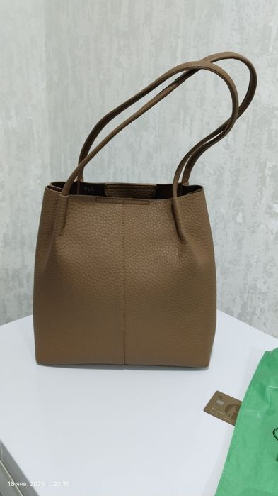 Продается сумка новая.